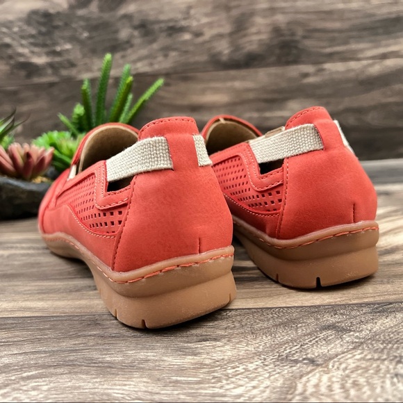 NIB BOC Born Georgia II Perforated Comfort Slip On Loafer Shoes 8M 39 Coral - Picture 8 of 11